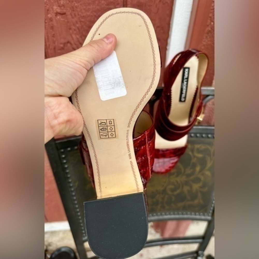 Karl Lagerfeld Jaylynn Patent Leather Sling back - Picture 8 of 15